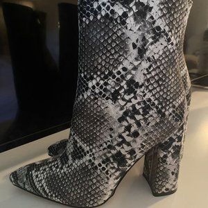 Snake Boots
